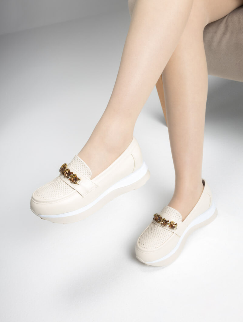 Derbies compensées à strass